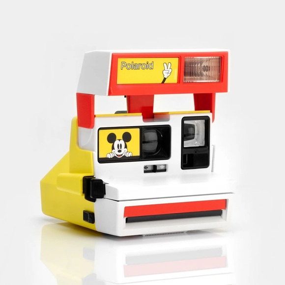 Polaroid 600 Mickey’s 90th Birthday Limited Edition Camera